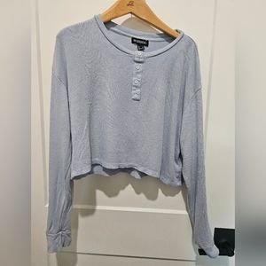 Blue cropped long sleeve thermal